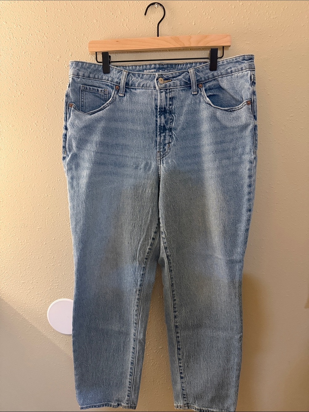Old Navy Light Blue Straight Leg Women’s Jeans
